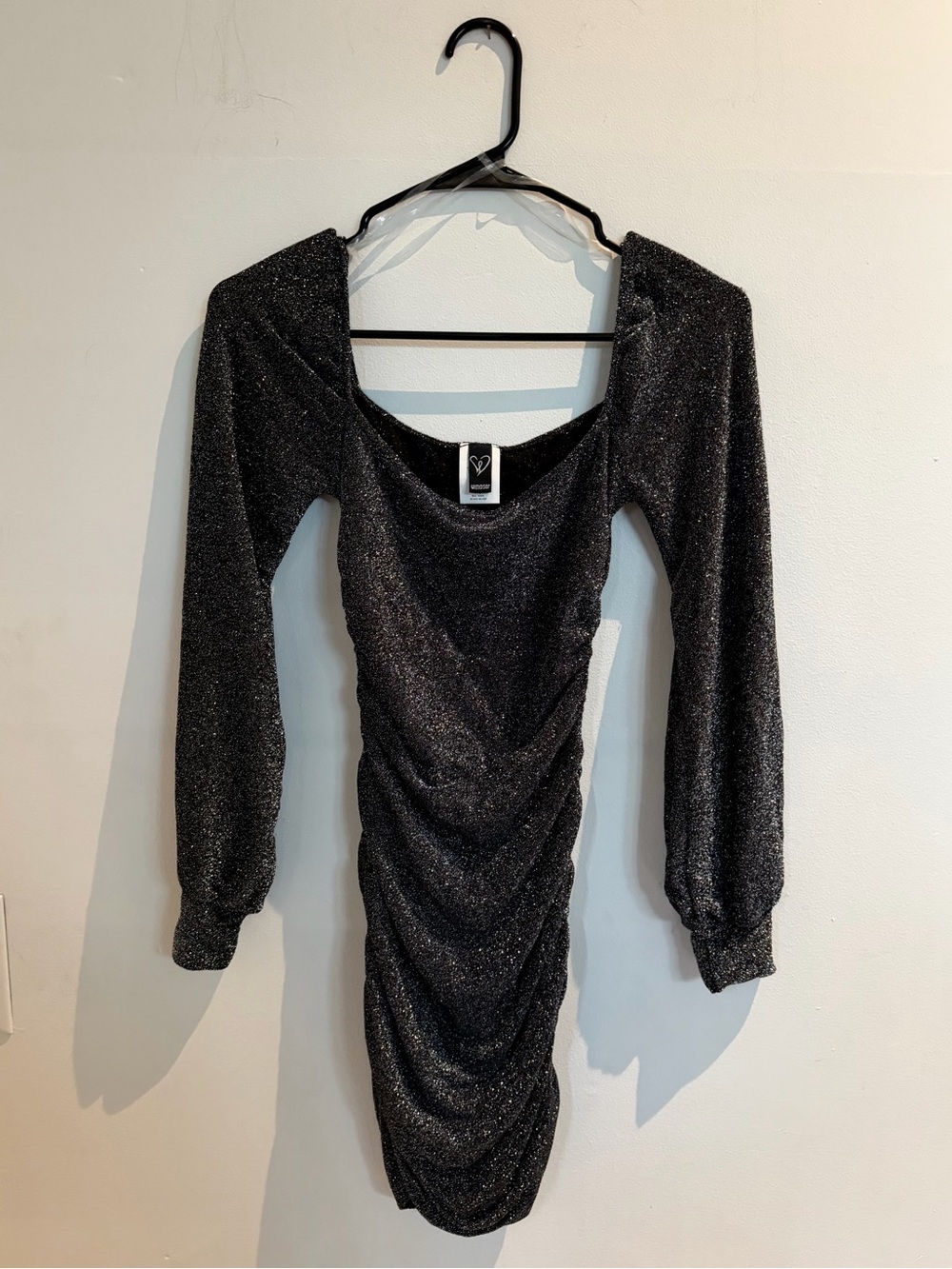 Windsor Off-Shoulder Shimmer Bodycon Dress - Black